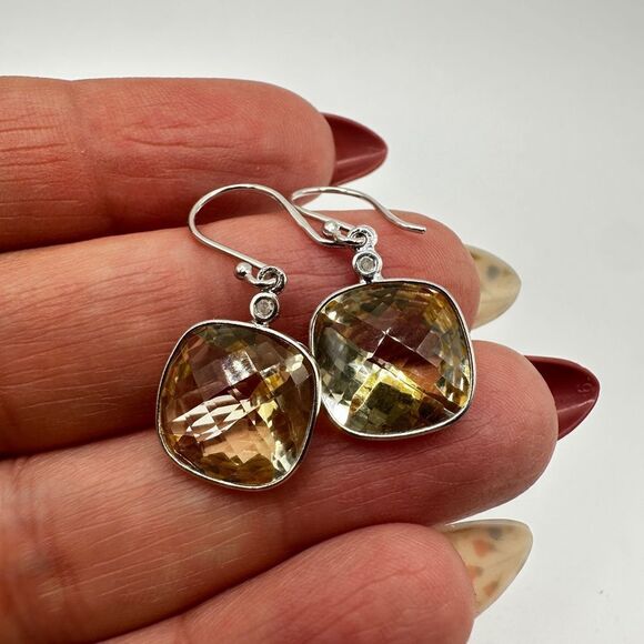 7.11cts faceted checkerboard cushion cut citrine on 925 dangle earrings! - Picture 3 of 14